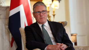 Governo Gb nega il coinvolgimento, ma non critica gli Usa