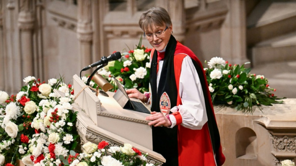 Trump chama bispa de Washington de 'desagrad&aacute;vel' e exige desculpas