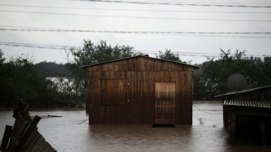 Ameaças de novas enchentes prolongam o drama no Rio Grande do Sul