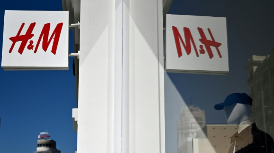 H&M sales fall in second quarter on stronger currency