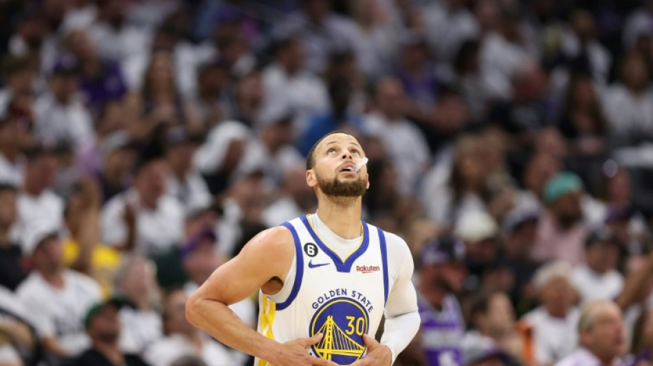 NBA: Curry assomme les Kings et envoie les Warriors en demi-finale &agrave; l'Ouest