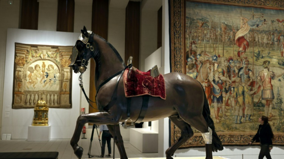 Una nueva galer&iacute;a ultramoderna en Madrid desempolva los tesoros reales