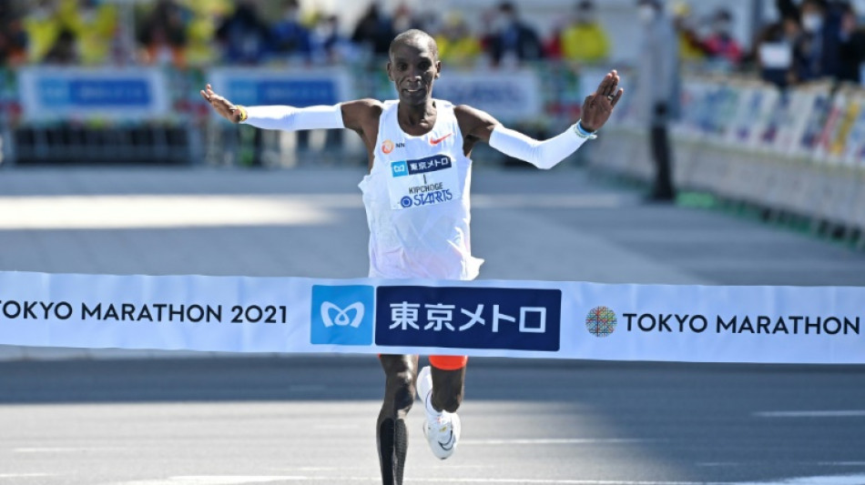 Kipchoge wins Tokyo marathon in fourth-fastest time in history