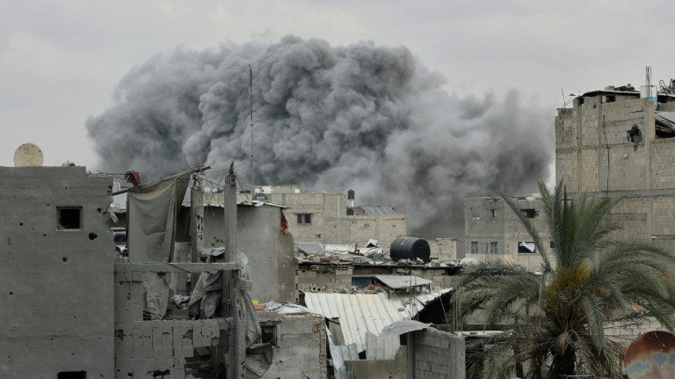 Gaza rescuers say Israeli air strike kills 10, including 7 children