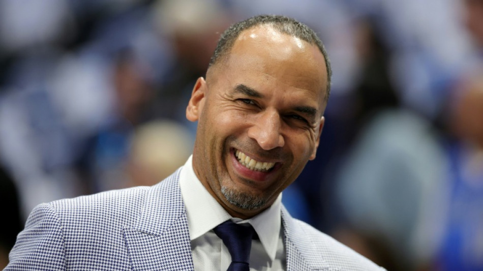 Los Dallas Mavericks despiden al mánager general Harrison, que negoció el traspaso de  Doncic a los Lakers