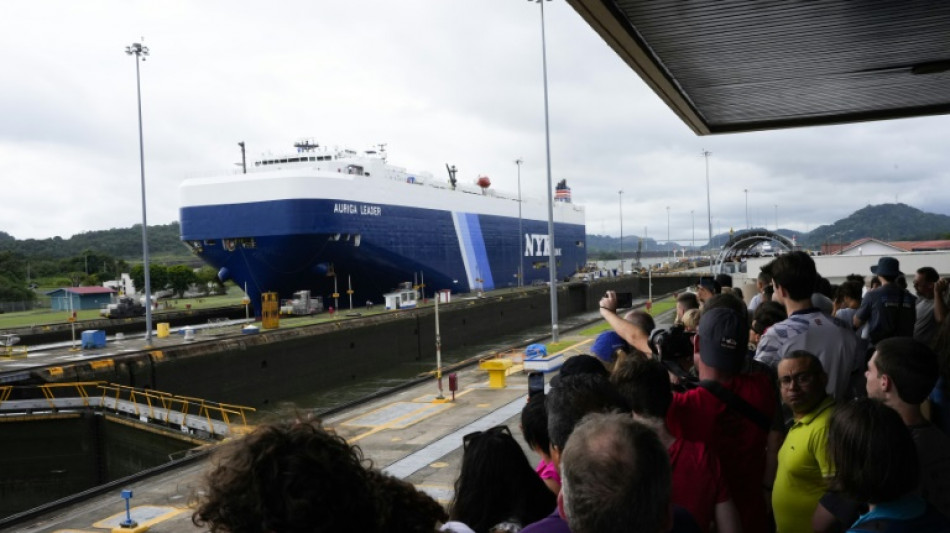 Presidentes do Panam&aacute; advertem Trump que 'o canal n&atilde;o &eacute; negoci&aacute;vel'