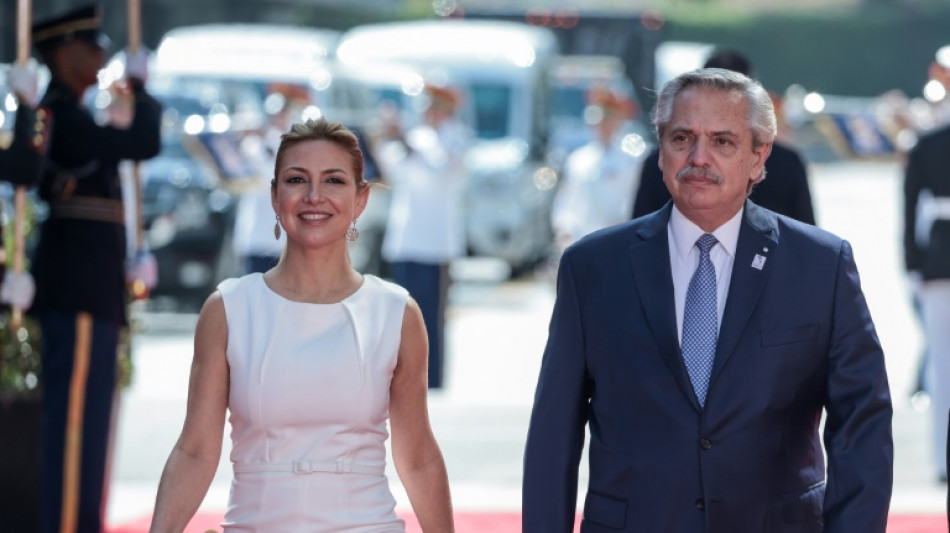 Ex-primeira-dama argentina dep&otilde;e contra Alberto Fern&aacute;ndez por viol&ecirc;ncia de g&ecirc;nero