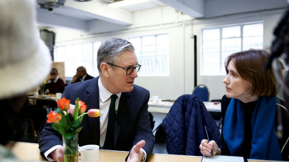 Starmer afirma que supervisa "los riesgos" econ&oacute;micos de la guerra en Oriente Medio