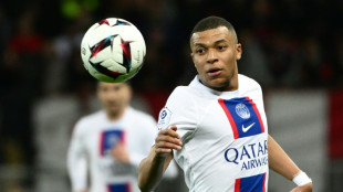 Foot: Mbapp&eacute; voit son avenir au PSG et "r&ecirc;ve" toujours de participer aux JO &agrave; Paris