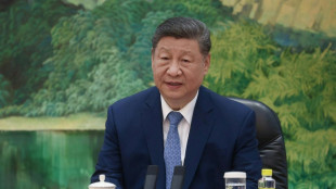El presidente chino Xi dice que los lazos con Australia "dieron un giro" y alaba los "beneficios"
