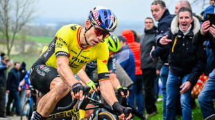 Nach Flandern-Sturz: Kein Giro für van Aert