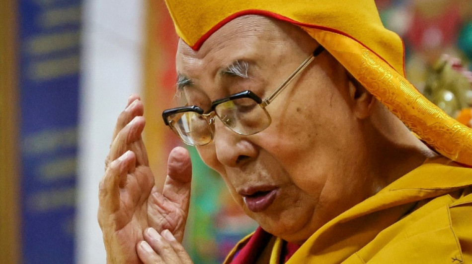Le Dala&iuml; Lama prie pour la paix pour son 90e anniversaire