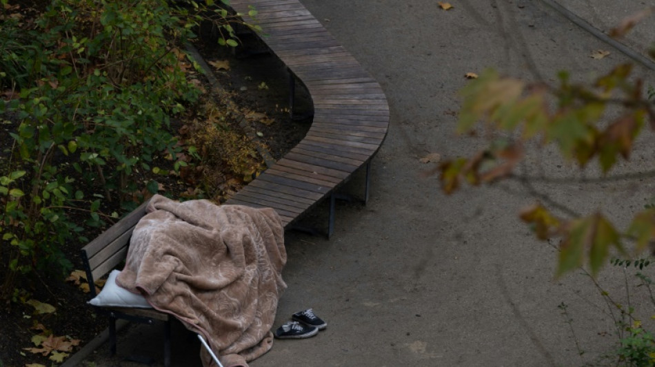 15-Jähriger verletzt auf Parkbank liegenden Obdachlosen im bayerischen Coburg