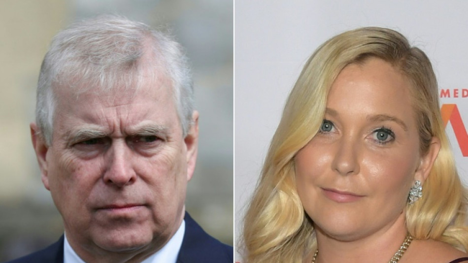 Fam&iacute;lia de mulher que denunciou pr&iacute;ncipe Andrew celebra ren&uacute;ncia a t&iacute;tulo real
