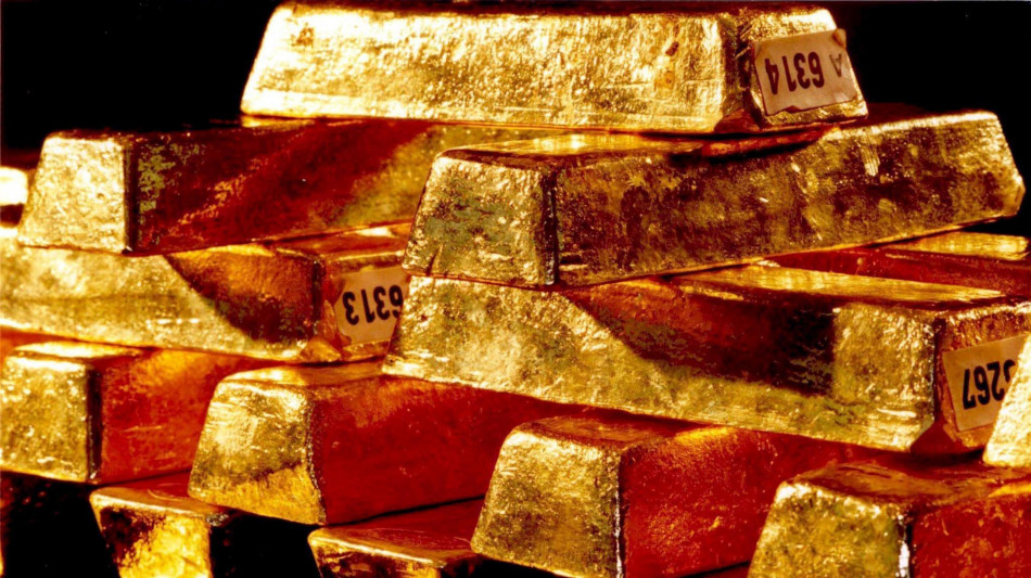 L'oro &egrave; in calo, contratto spot a 5.172,75 dollari l'oncia